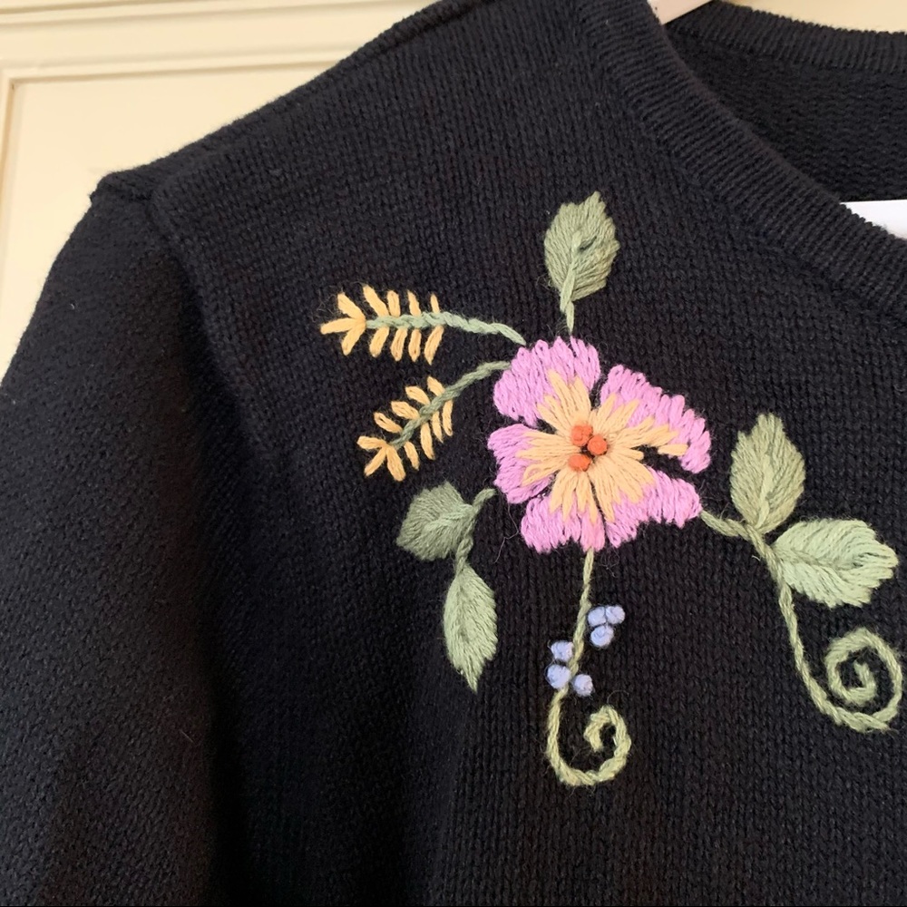 Vintage Embroidered Cottagecore Cardigan SZ L - Picture 4 of 13